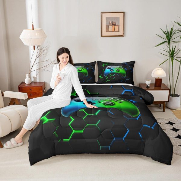 Boys Gamepad King Size Comforter Set Kids Honeycomb Geometry Decor All Season Bedding Set for Girls Teens Reversible Gaming Video Games Comforter Green and Blue Decor Quilt Set Bedroom Collection 3Pcs - Image 2