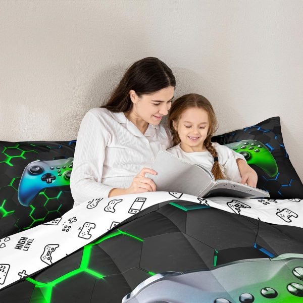 Boys Gamepad King Size Comforter Set Kids Honeycomb Geometry Decor All Season Bedding Set for Girls Teens Reversible Gaming Video Games Comforter Green and Blue Decor Quilt Set Bedroom Collection 3Pcs - Image 3